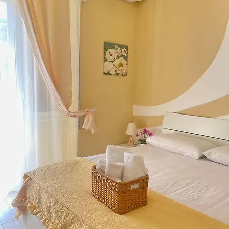 Terrazza Garibaldi Bed & Breakfast Naples Exterior photo
